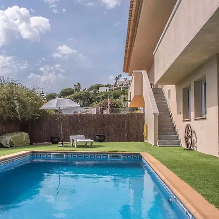 Chalé Costa Brava Casa La Bahia Piscina Privada *